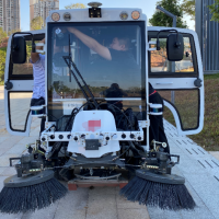 速锐得在自动驾驶环卫车上装配TBOX完成车端适配