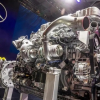 速锐得逛进博会首选汽车科技创新展台琢磨自己的解决方案